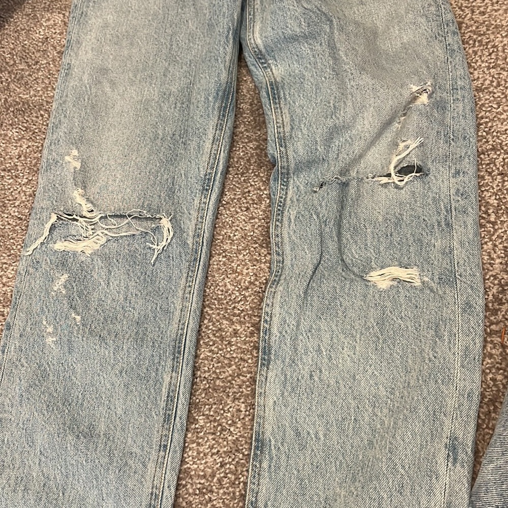 Adolde Light Wash Rip Jeans - Picture 3 of 3